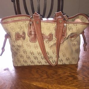Dooney & Bourke Buckley Bag